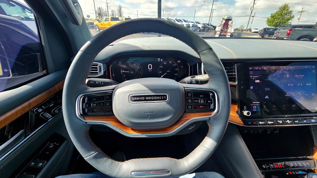 Used 2024 Jeep Grand Wagoneer L Series III w/ Rear Seat Video Group 1 AWD/4WD image 28