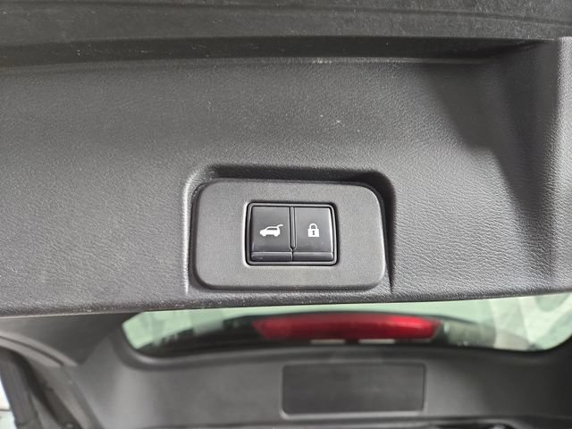 Used 2021 Nissan Rogue Platinum AWD/4WD image 32