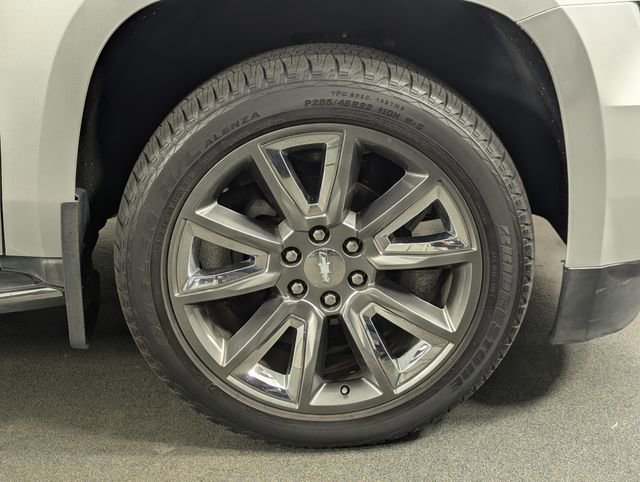 Used 2016 Chevrolet Suburban LTZ image 11