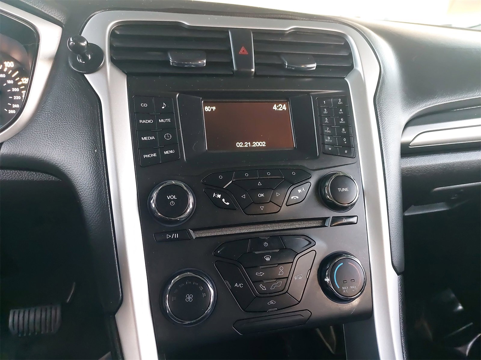 Used 2016 Ford Fusion S w/ Equipment Group 101A image 19