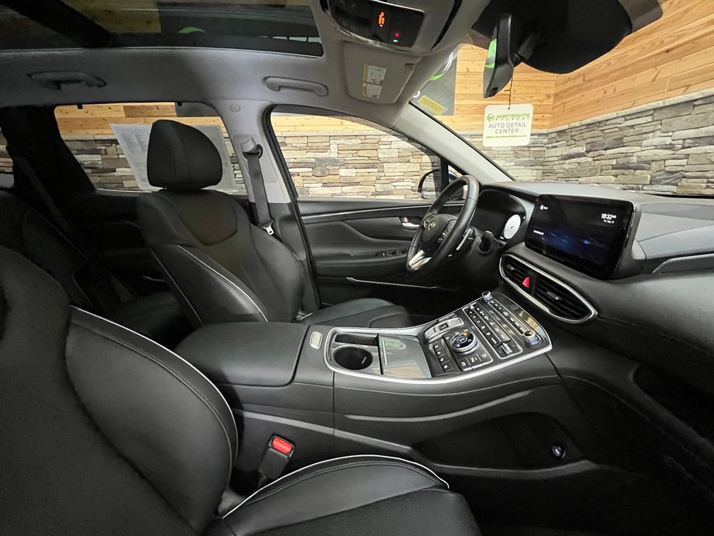 Used 2022 Hyundai Santa Fe Limited AWD/4WD image 29