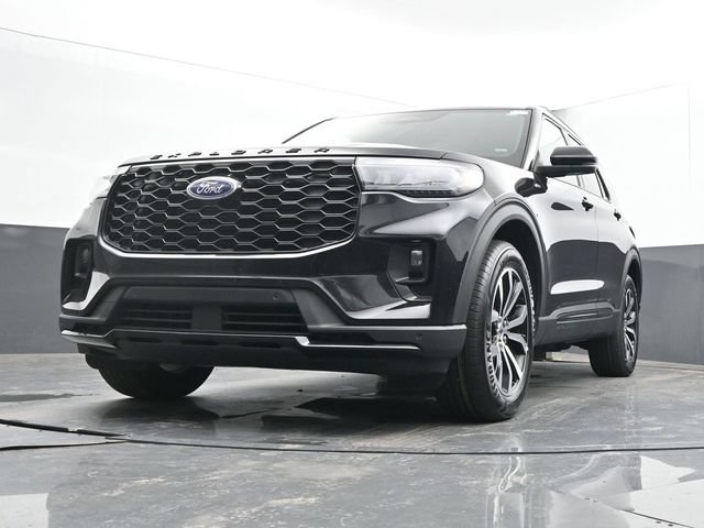 Used 2025 Ford Explorer ST-Line AWD/4WD image 49