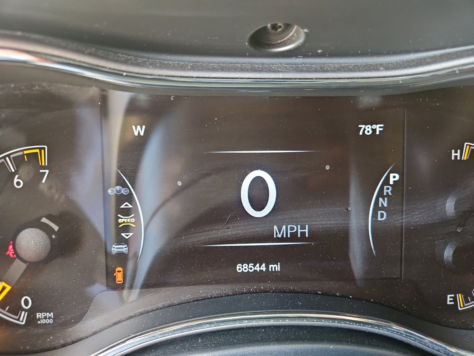 Used 2019 Jeep Grand Cherokee Laredo image 11