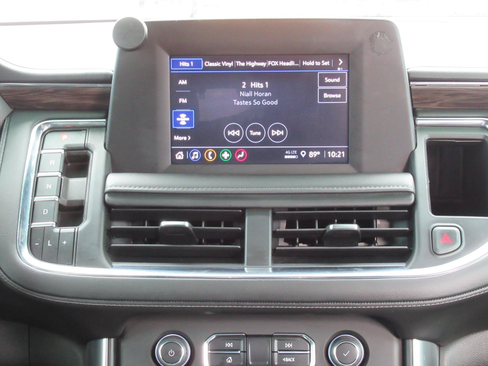 Used 2023 Chevrolet Tahoe LS AWD/4WD image 16