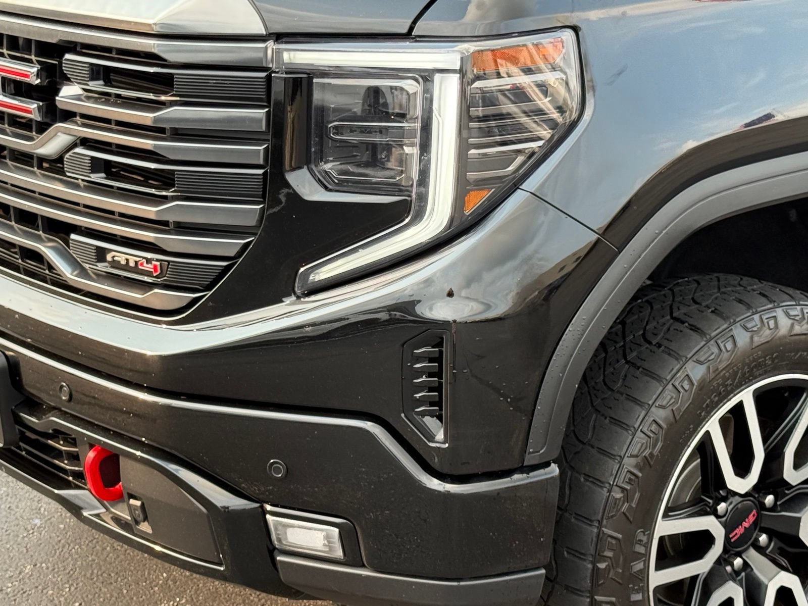Used 2023 GMC Sierra 1500 AT4 AWD/4WD image 10