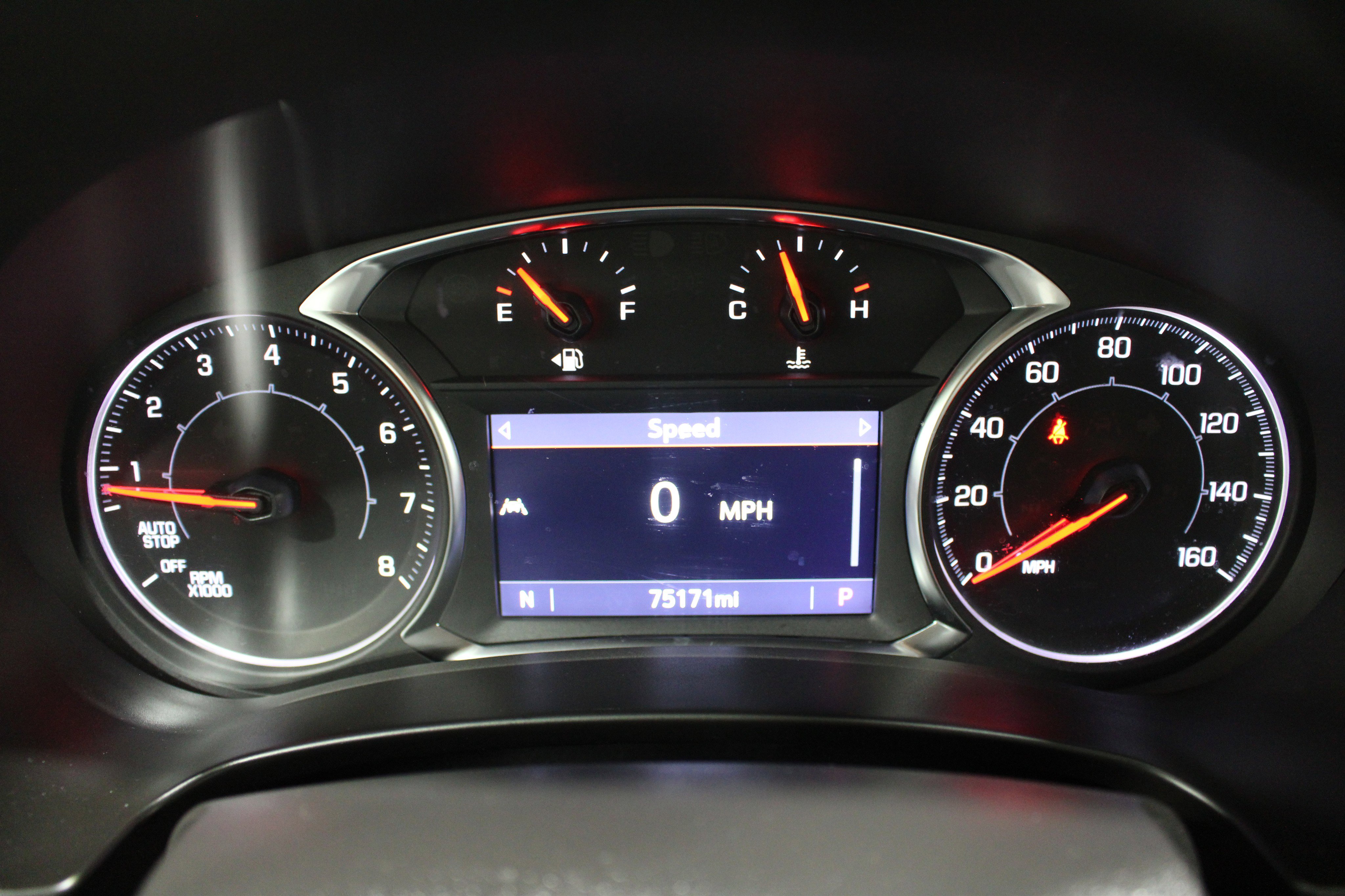 Used 2023 GMC Terrain SLT AWD/4WD image 14