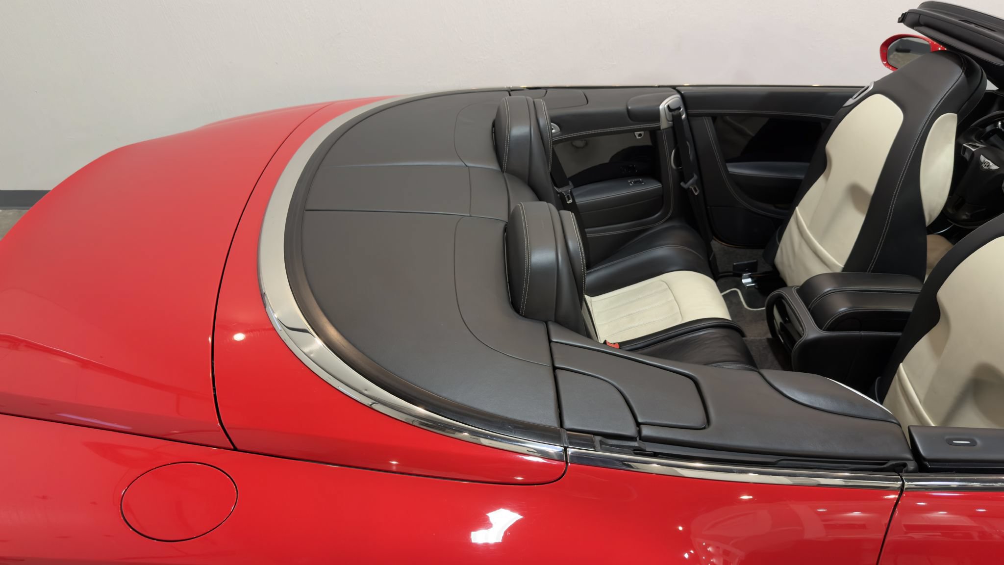 Used 2015 Bentley Continental GT AWD/4WD image 38
