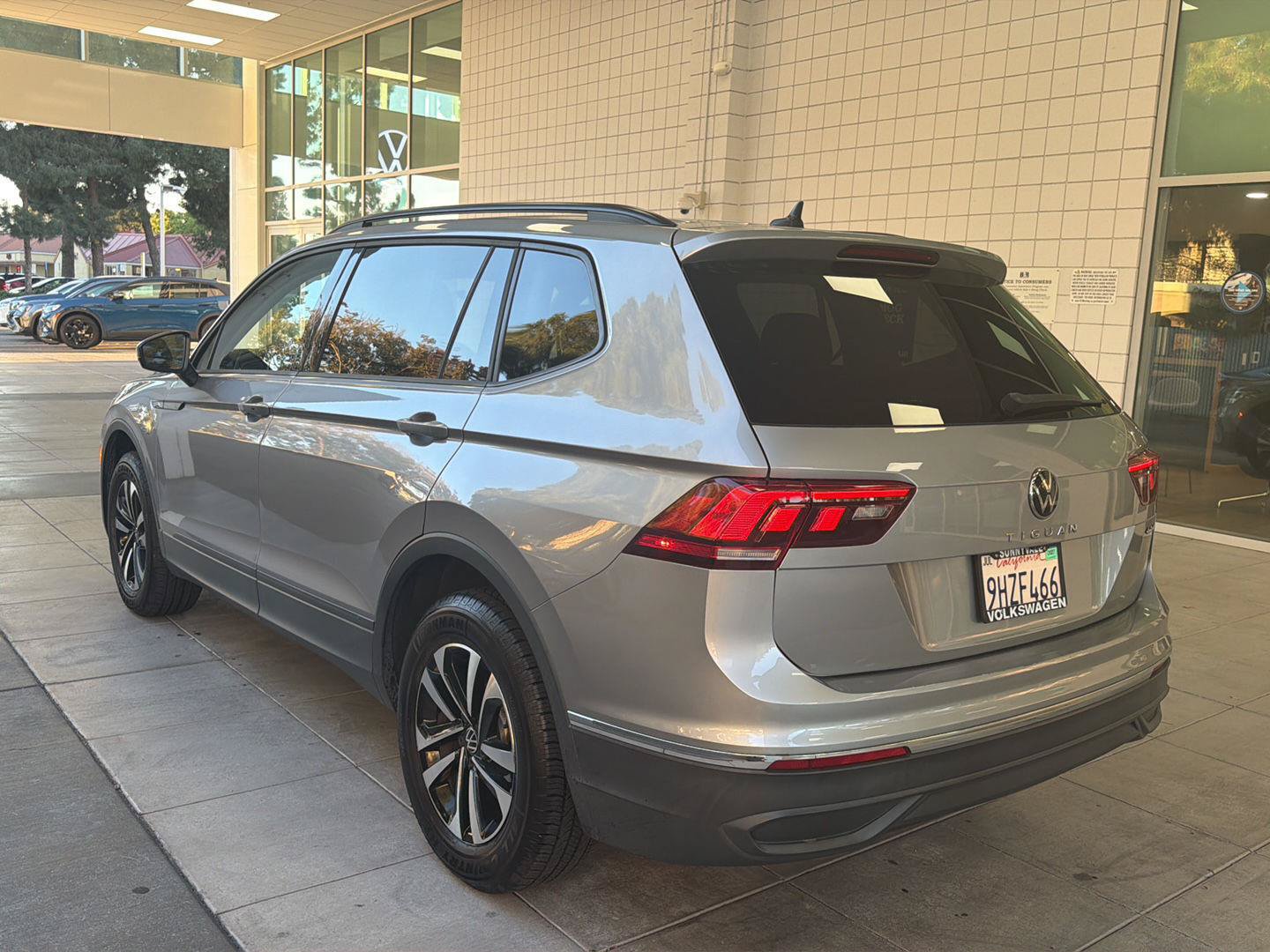 Certified 2022 Volkswagen Tiguan S AWD/4WD image 3