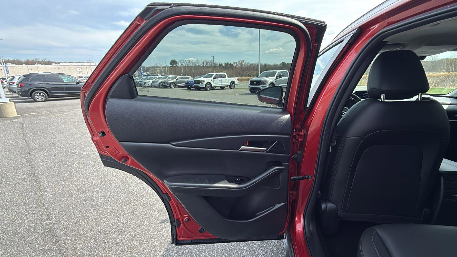 Certified 2024 MAZDA CX-30 AWD 2.5 S w/ Select Sport Pkg image 21