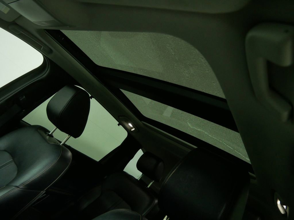 Used 2024 MAZDA CX-90 Plug-In Hybrid w/ Premium Pkg image 18