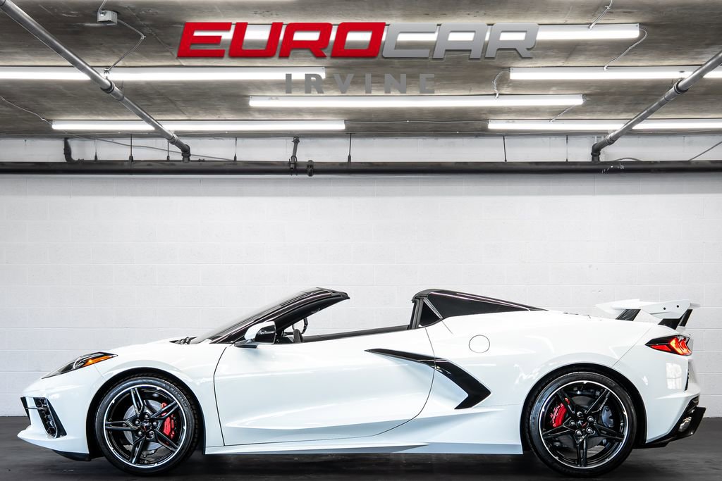 Used 2024 Chevrolet Corvette Stingray Convertible w/ 1LT image 2