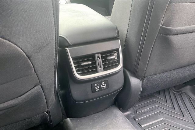 Used 2025 Subaru Outback Premium AWD/4WD image 33
