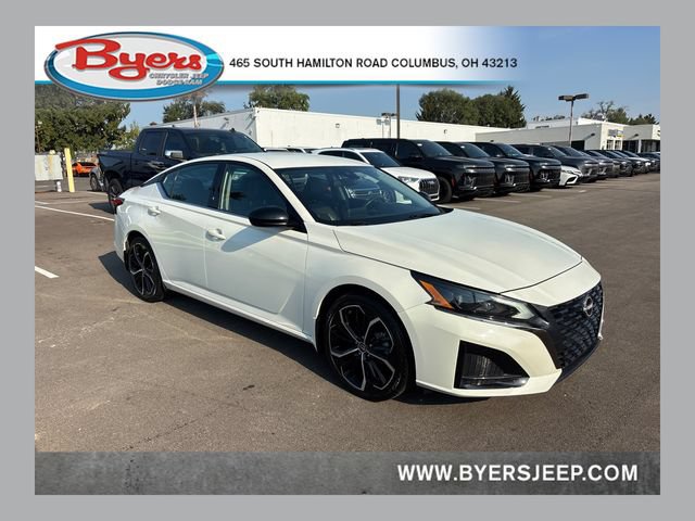 Used 2024 Nissan Altima 2.5 SR