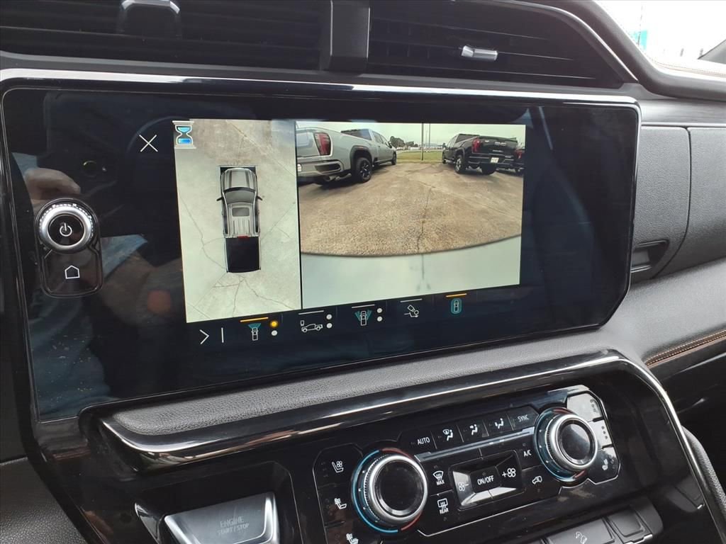 Used 2023 GMC Sierra 1500 AT4 w/ Technology Package image 29