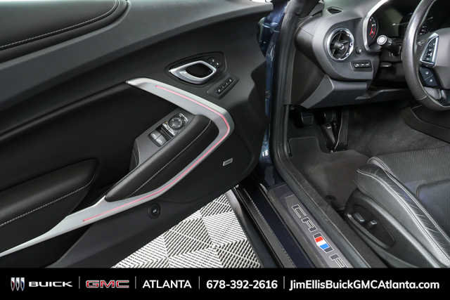 Used 2022 Chevrolet Camaro SS image 8