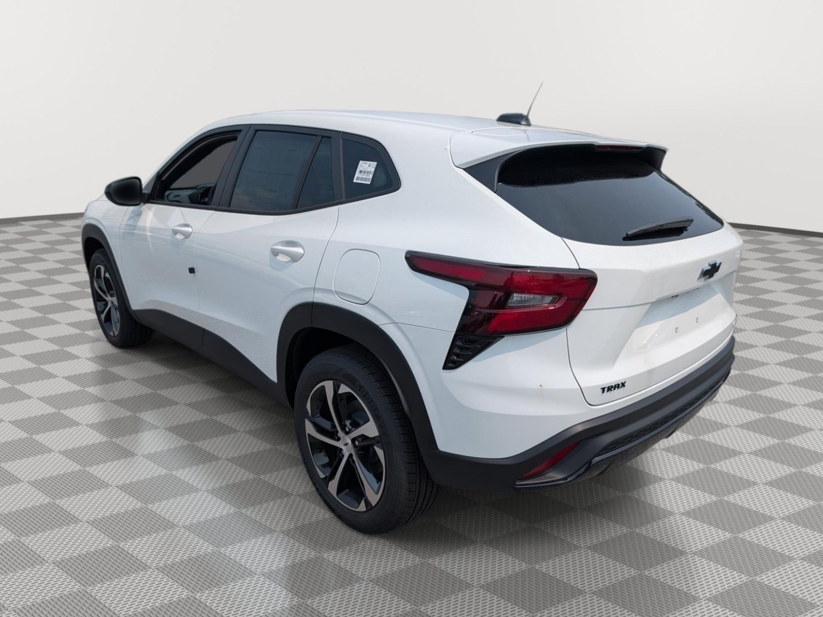 New 2026 Chevrolet Trax RS FWD image 2