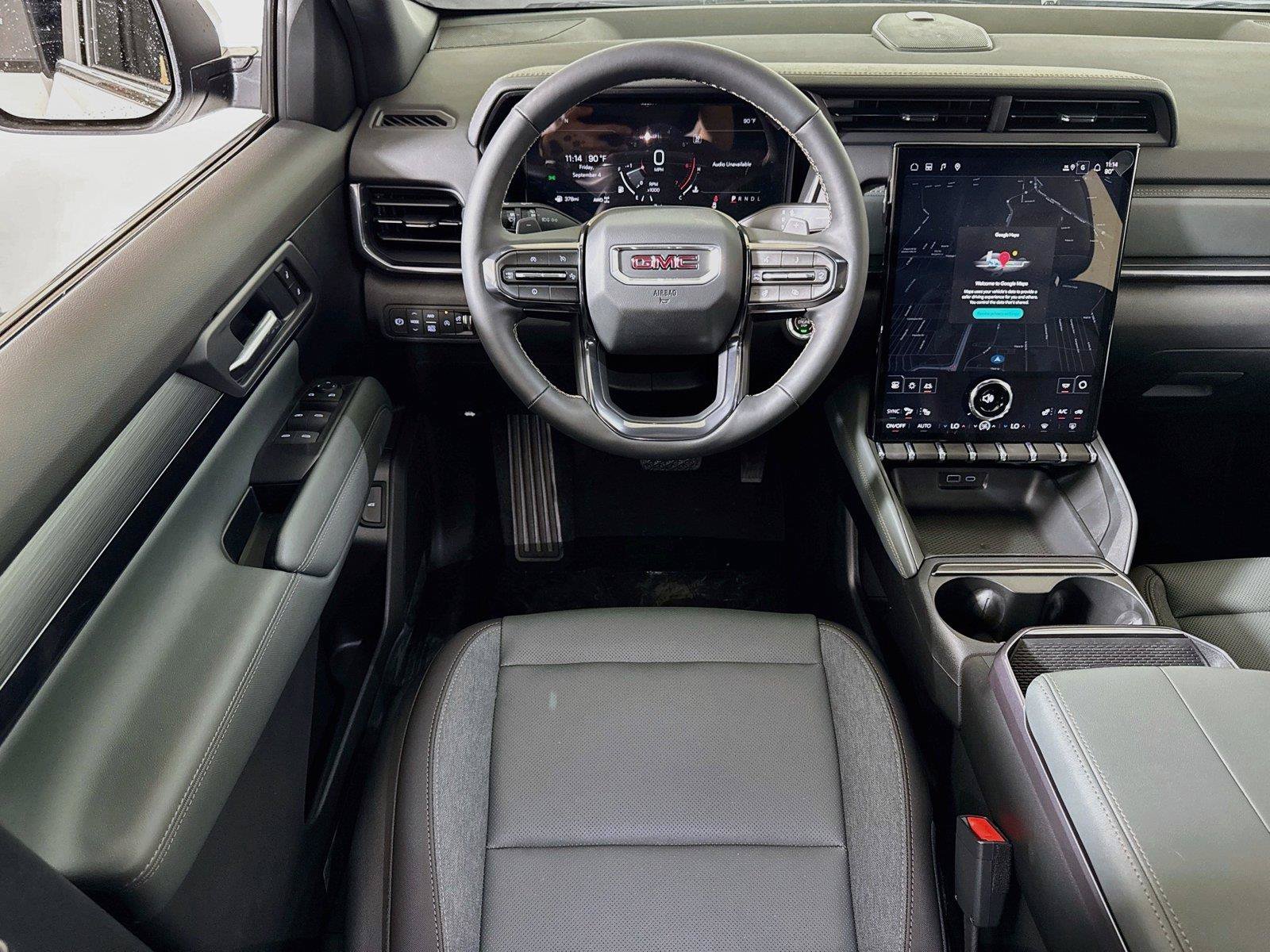 New 2027 GMC Terrain AT4 w/ Technology Package II AWD/4WD image 15