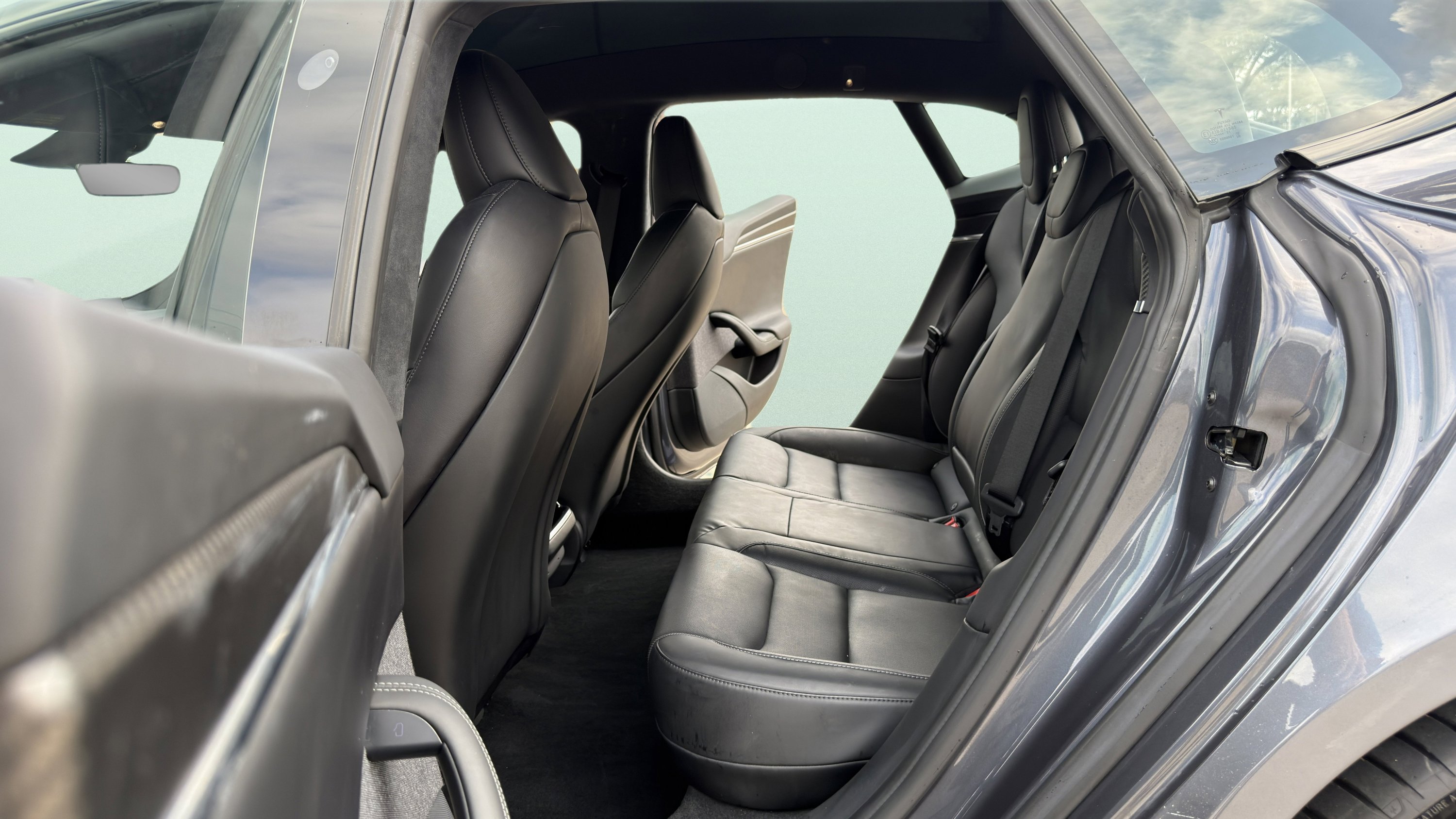 Used 2022 Tesla Model S Plaid image 20