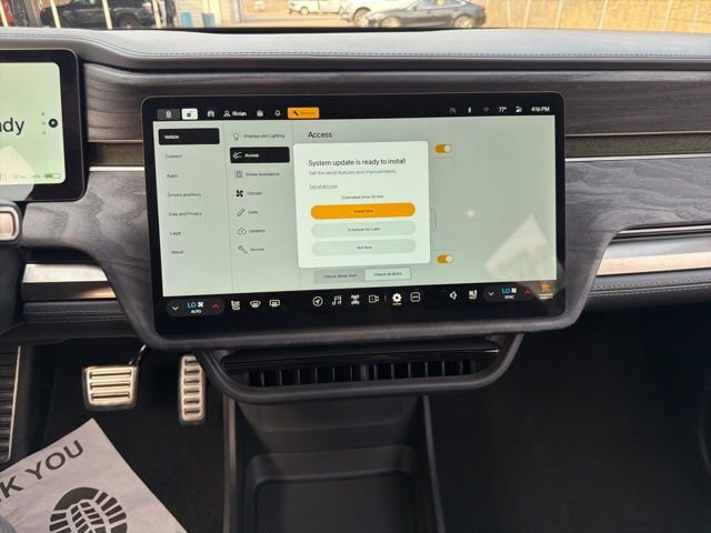 Used 2022 Rivian R1S Launch Edition image 35