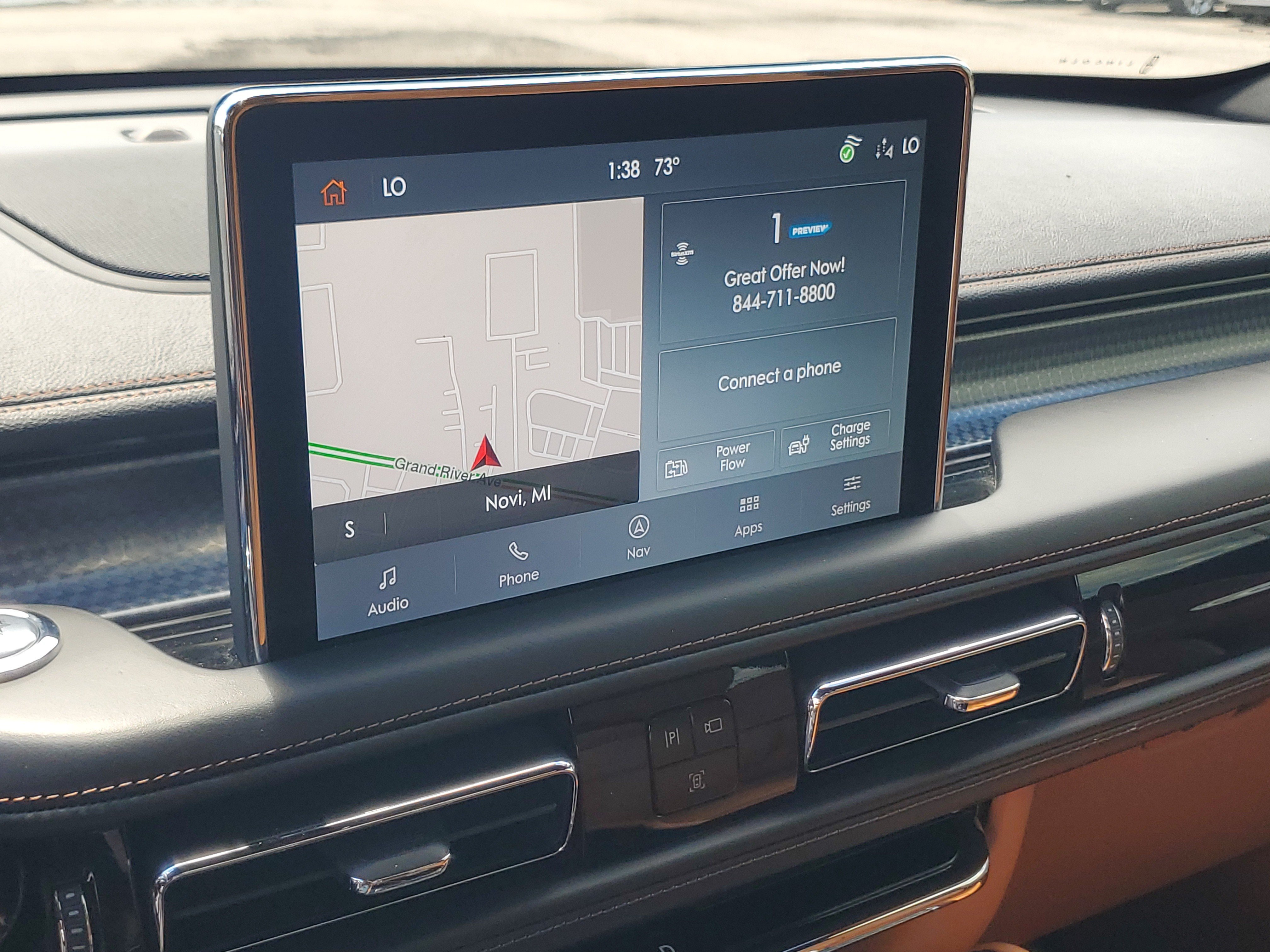 Certified 2023 Lincoln Aviator Black Label Grand Touring w/ Class IV Trailer Tow Package AWD/4WD image 16