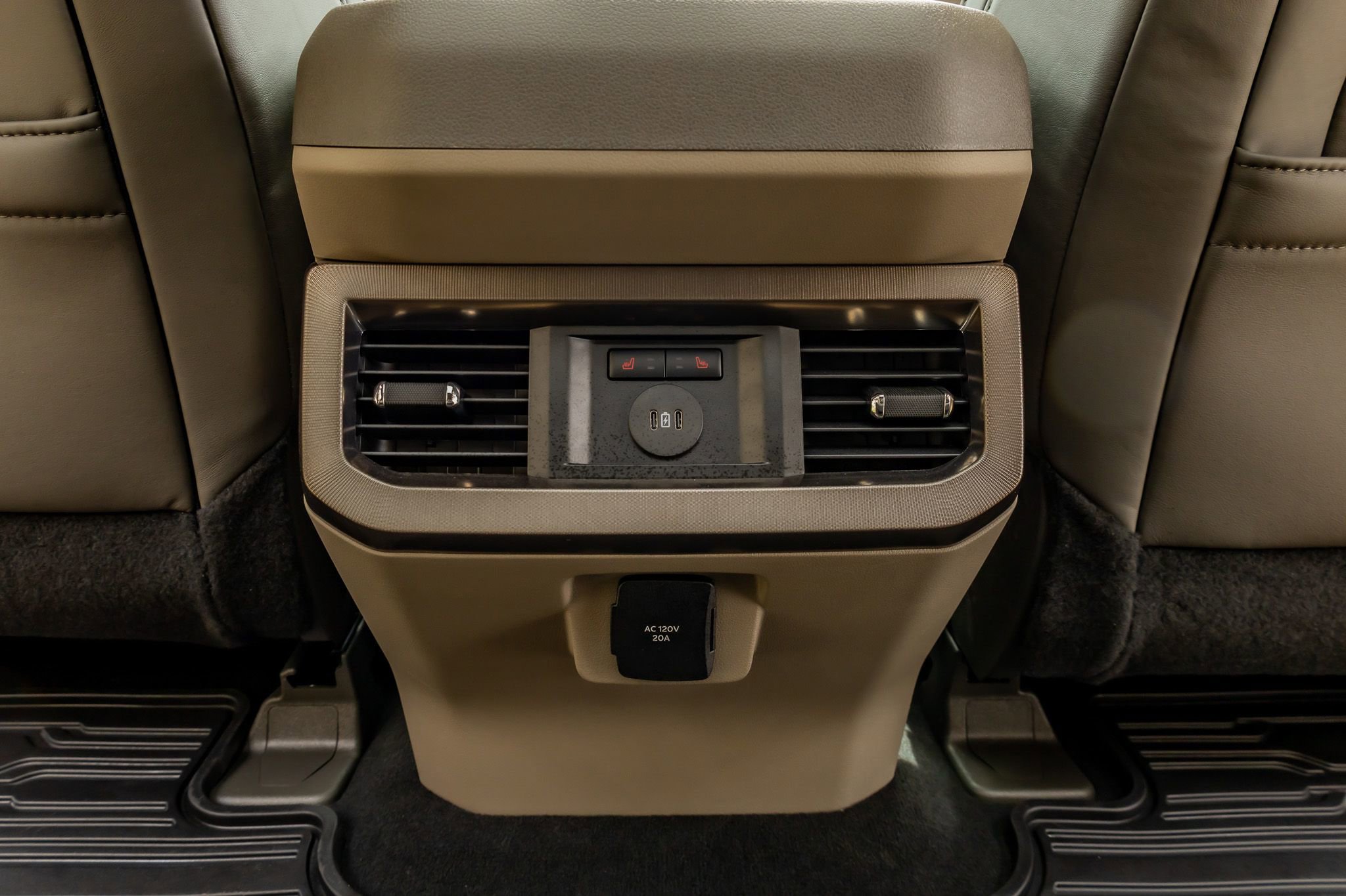 Used 2026 Ford F450 Platinum w/ Platinum Plus Package image 33