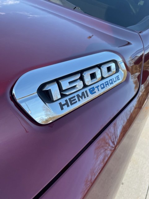 Used 2024 RAM 1500 Laramie image 6