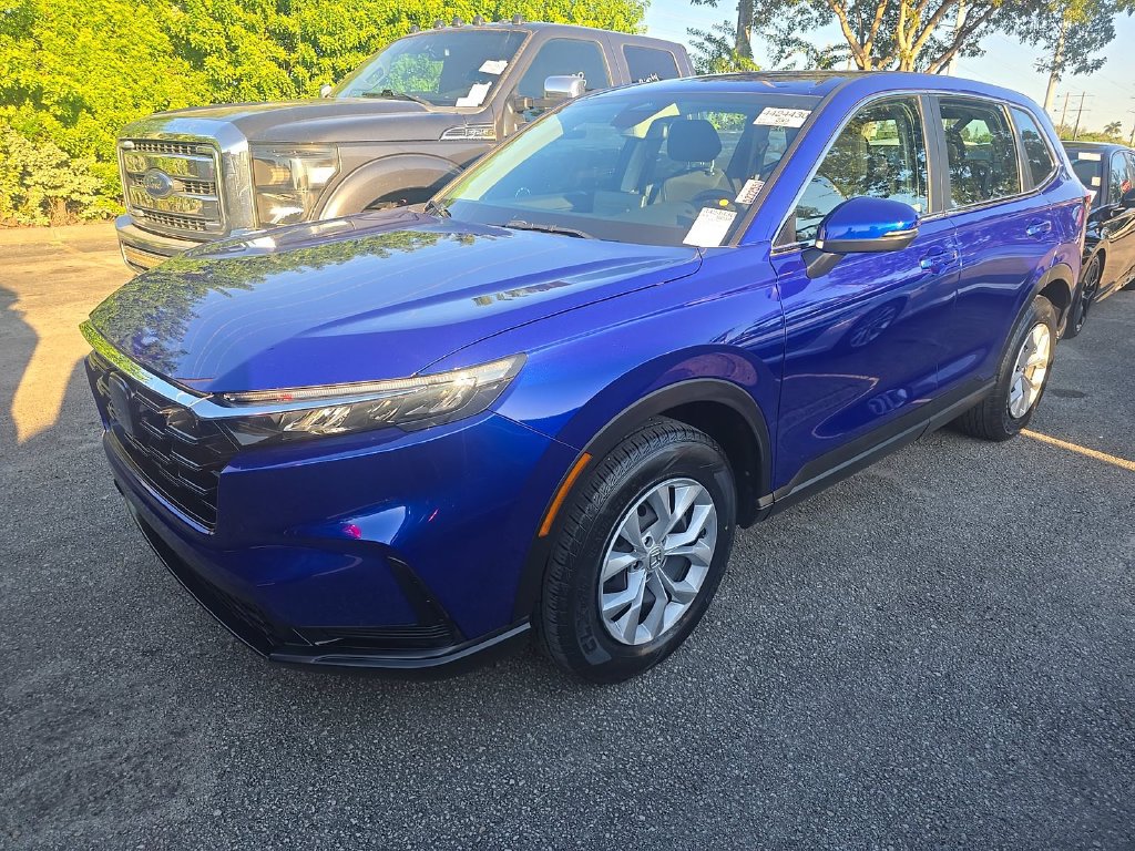 Used 2024 Honda CR-V LX image 2