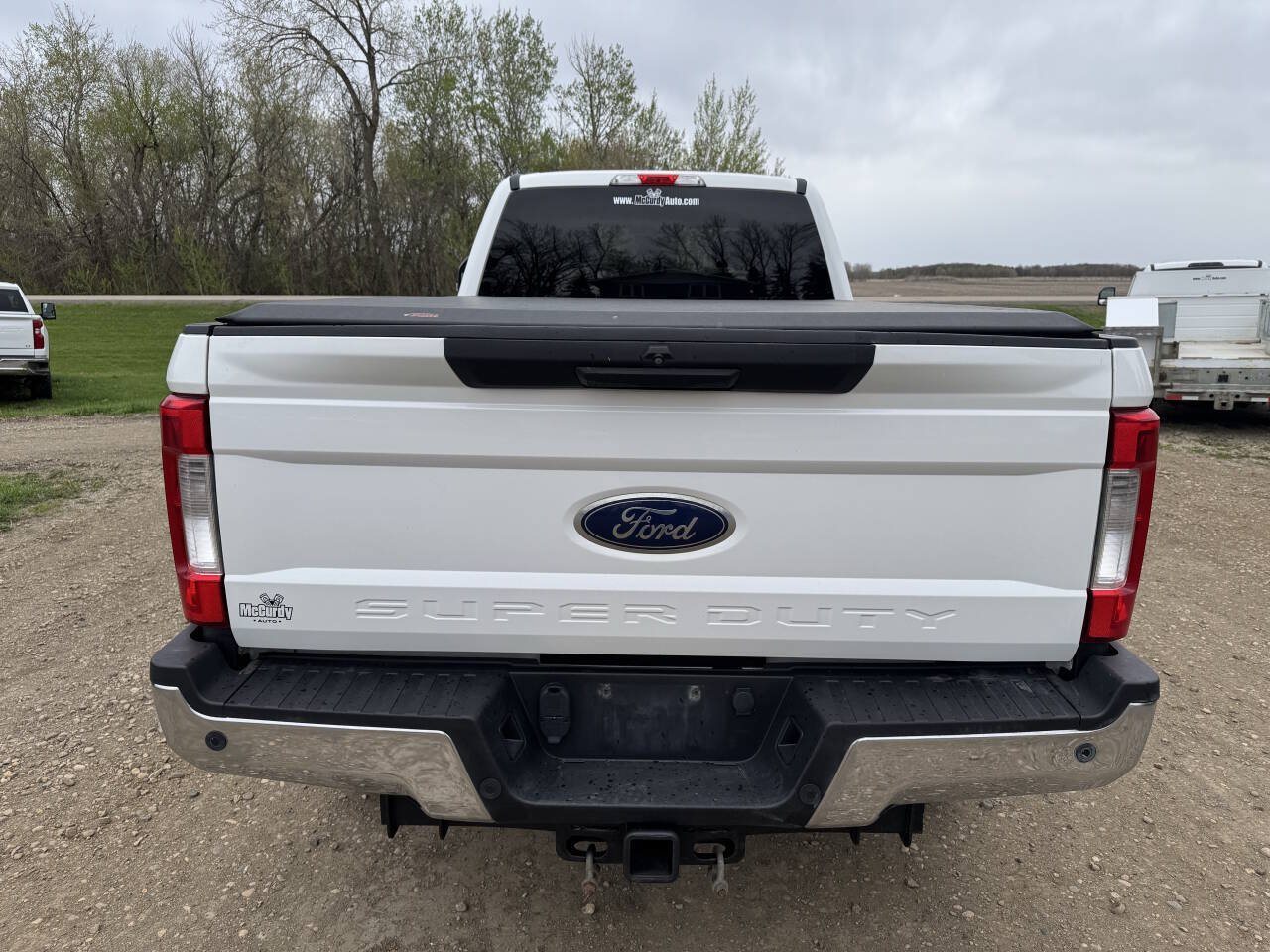 Used 2017 Ford F350 XLT w/ XLT Value Package AWD/4WD image 8