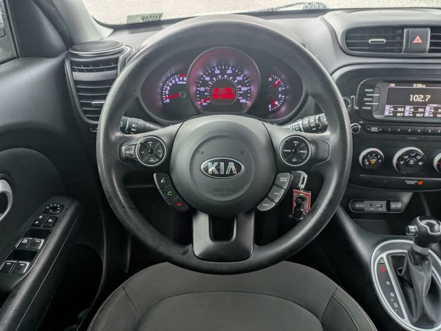 Used 2017 Kia Soul FWD image 28