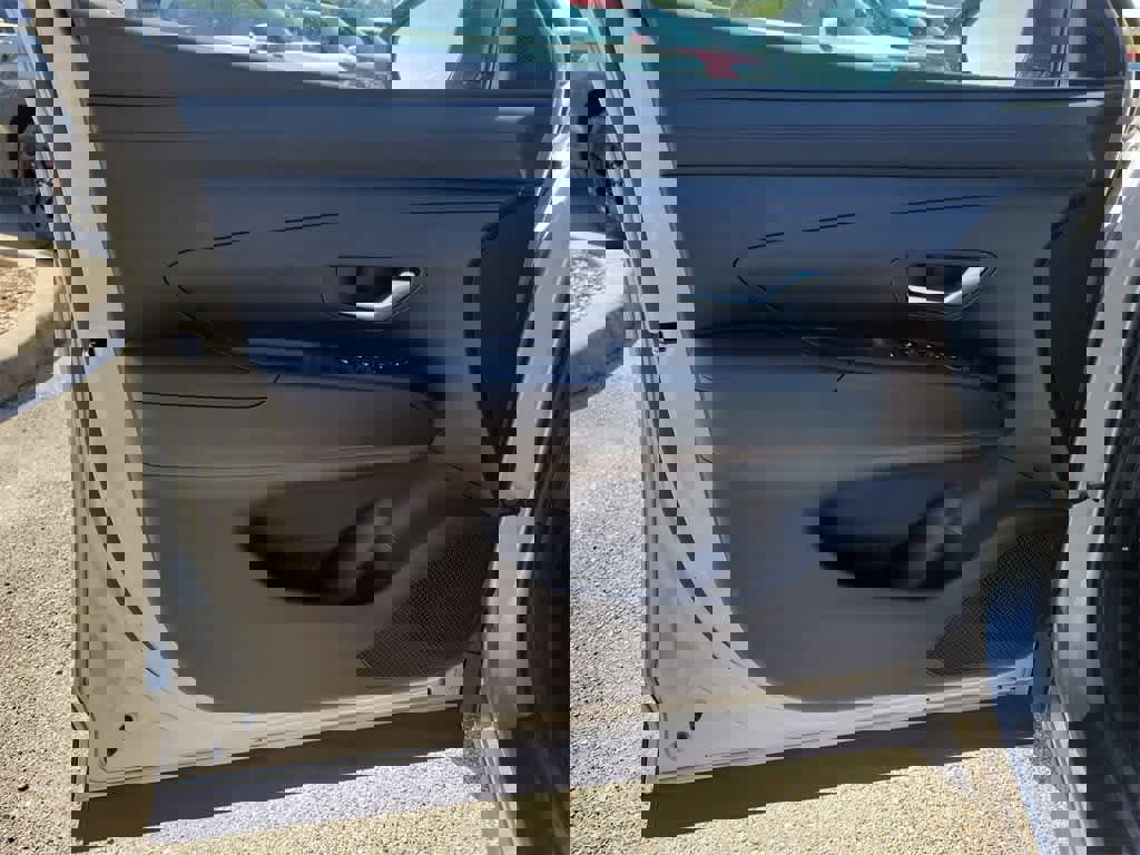 New 2026 Hyundai Tucson Blue SE image 18