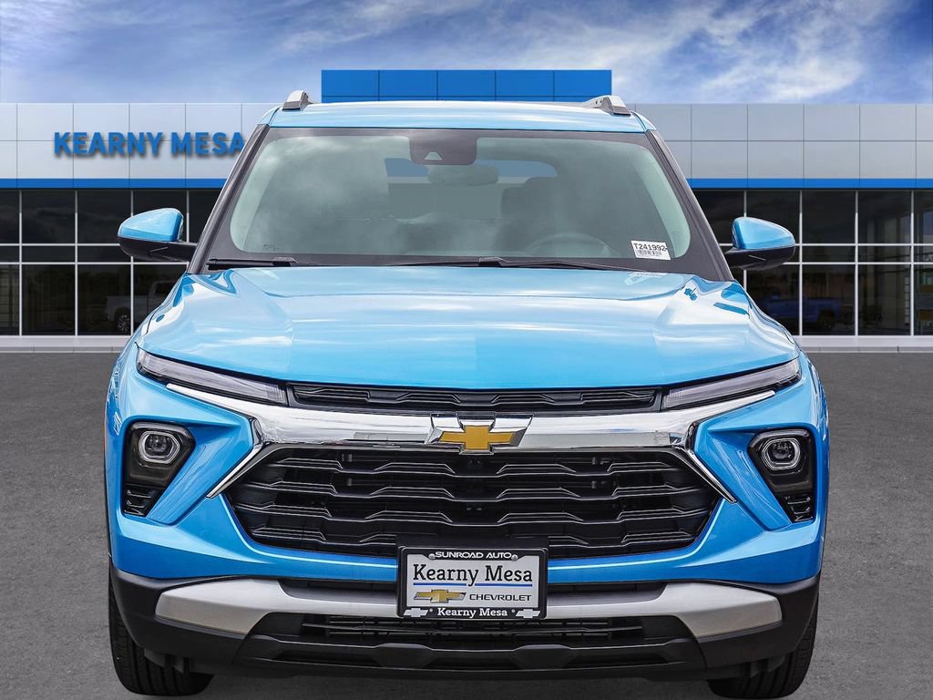 New 2026 Chevrolet TrailBlazer LT w/ LT Cold Weather Package FWD image 2