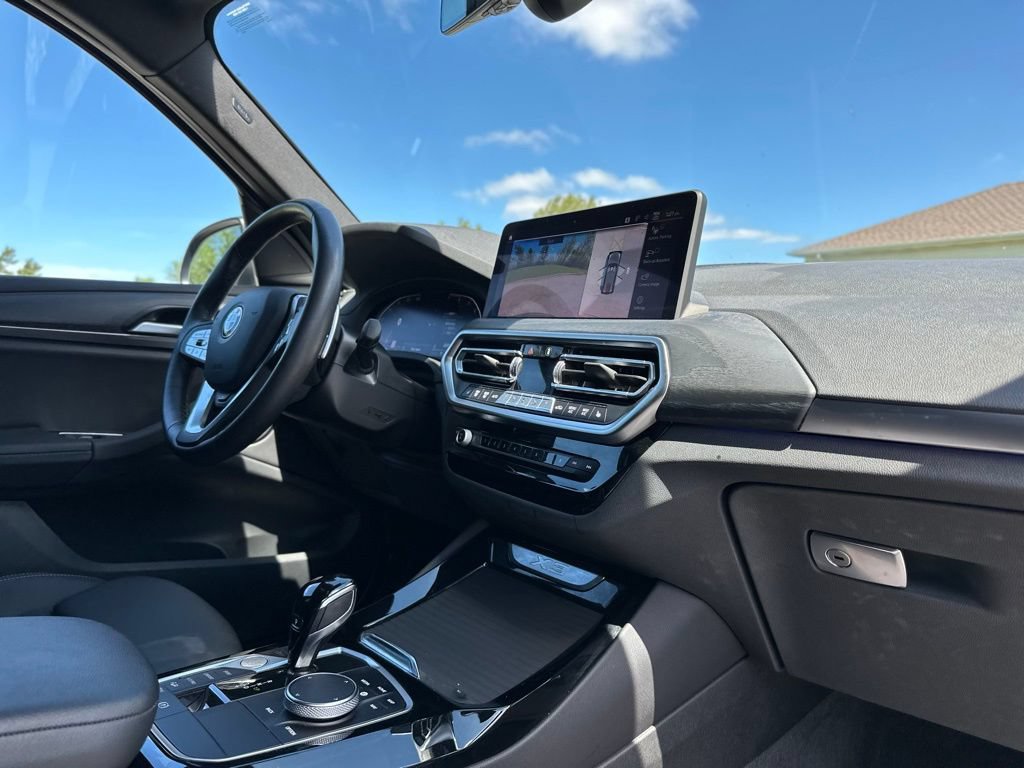 Used 2024 BMW X3 xDrive30i w/ Premium Package w/ZPA AWD/4WD image 23