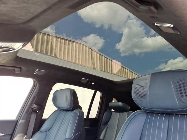 Certified 2025 Cadillac Escalade IQ Luxury 2 w/ LPO, Premium Carpet Package AWD/4WD image 16