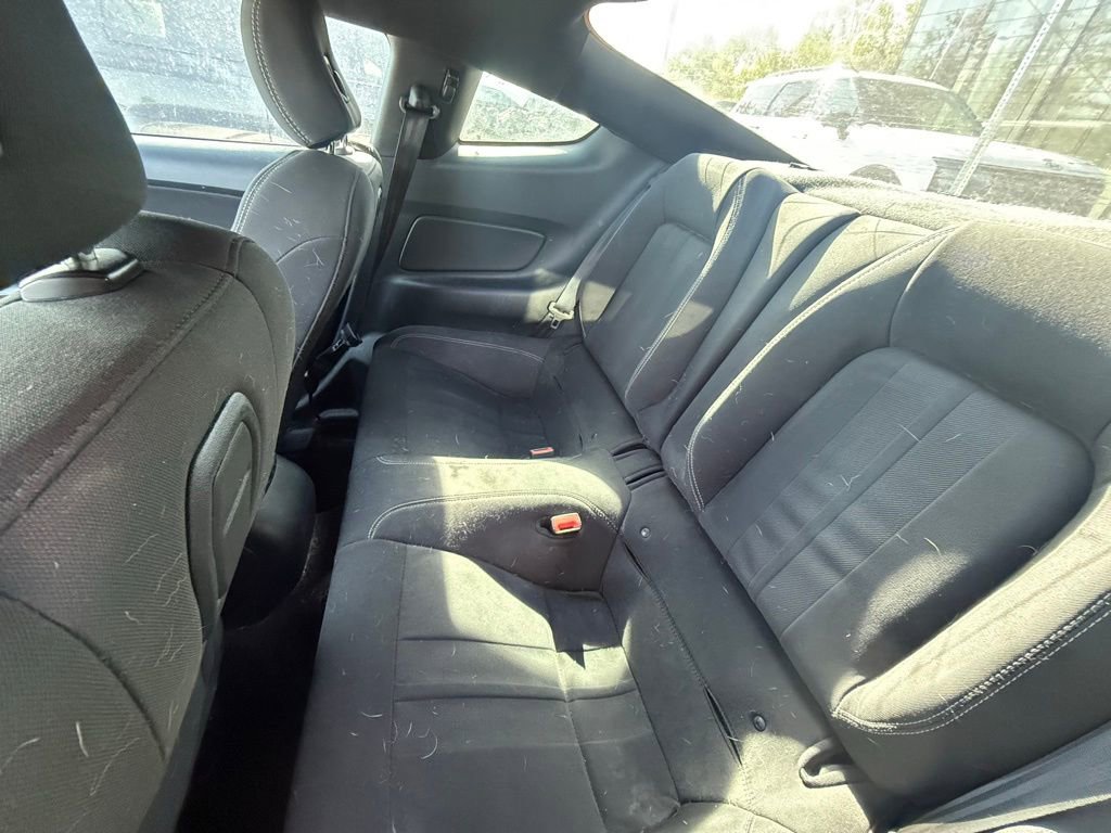 Used 2018 Ford Mustang Coupe w/ Equipment Group 101A RWD image 4