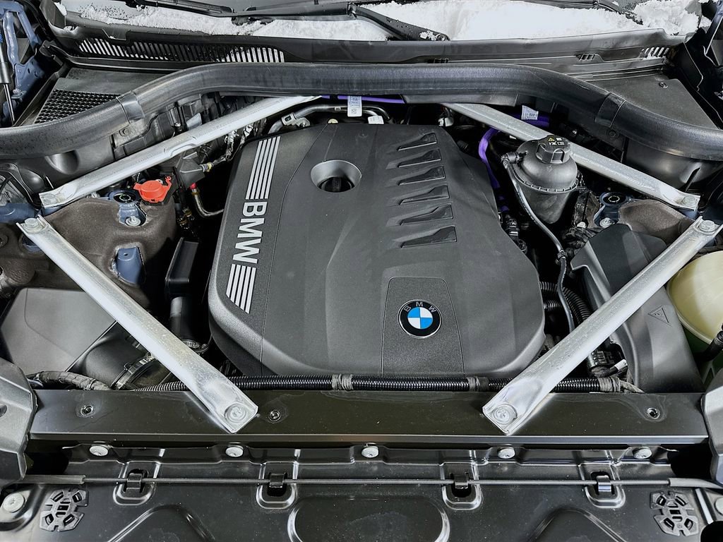 Used 2025 BMW X7 xDrive40i image 39