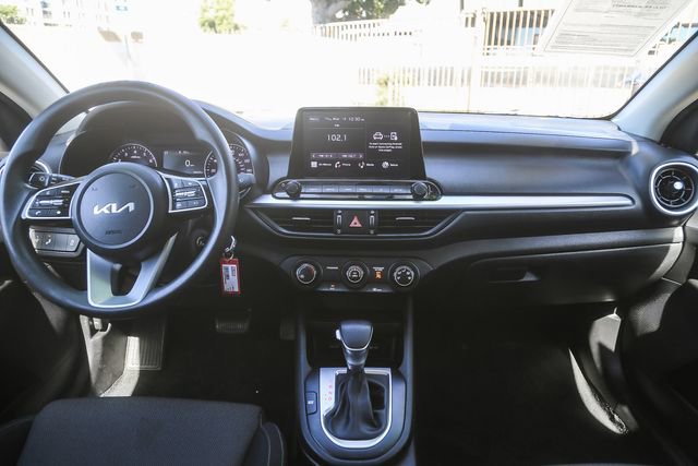 Used 2023 Kia Forte LXS w/ LXS Technology Package image 13