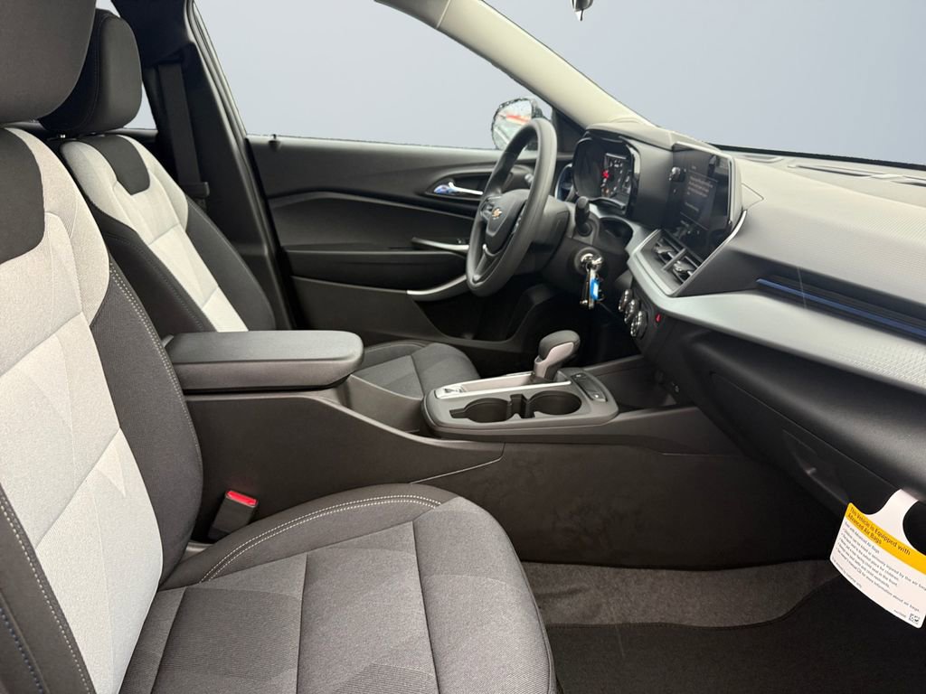 New 2026 Chevrolet Trax LS w/ LS Convenience Package image 15