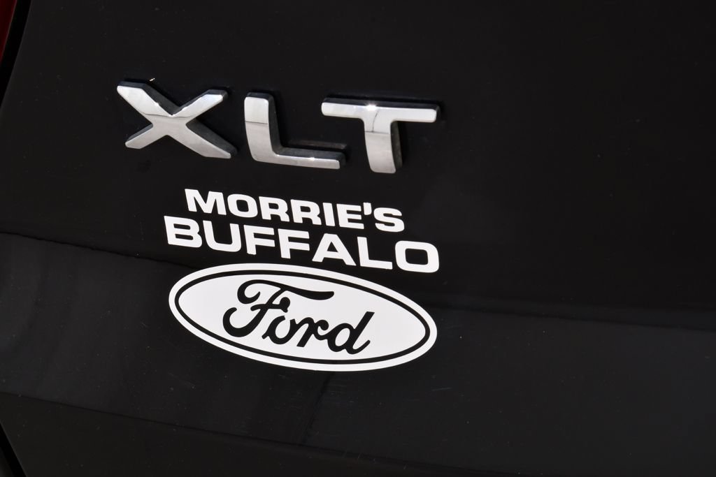 Used 2018 Ford Explorer XLT w/ Equipment Group 202A AWD/4WD image 23