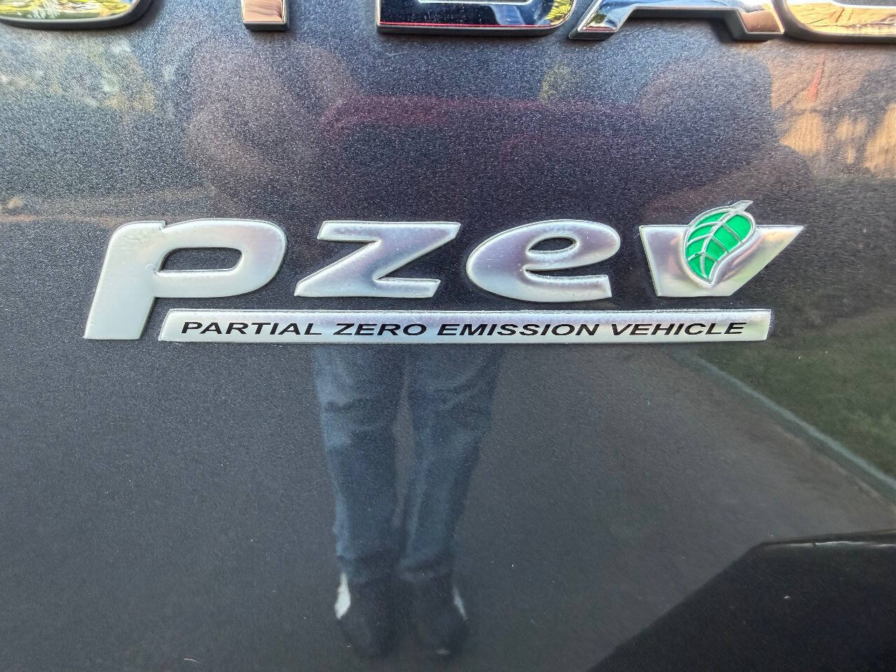 Used 2012 Subaru Outback 2.5i Limited AWD/4WD image 7