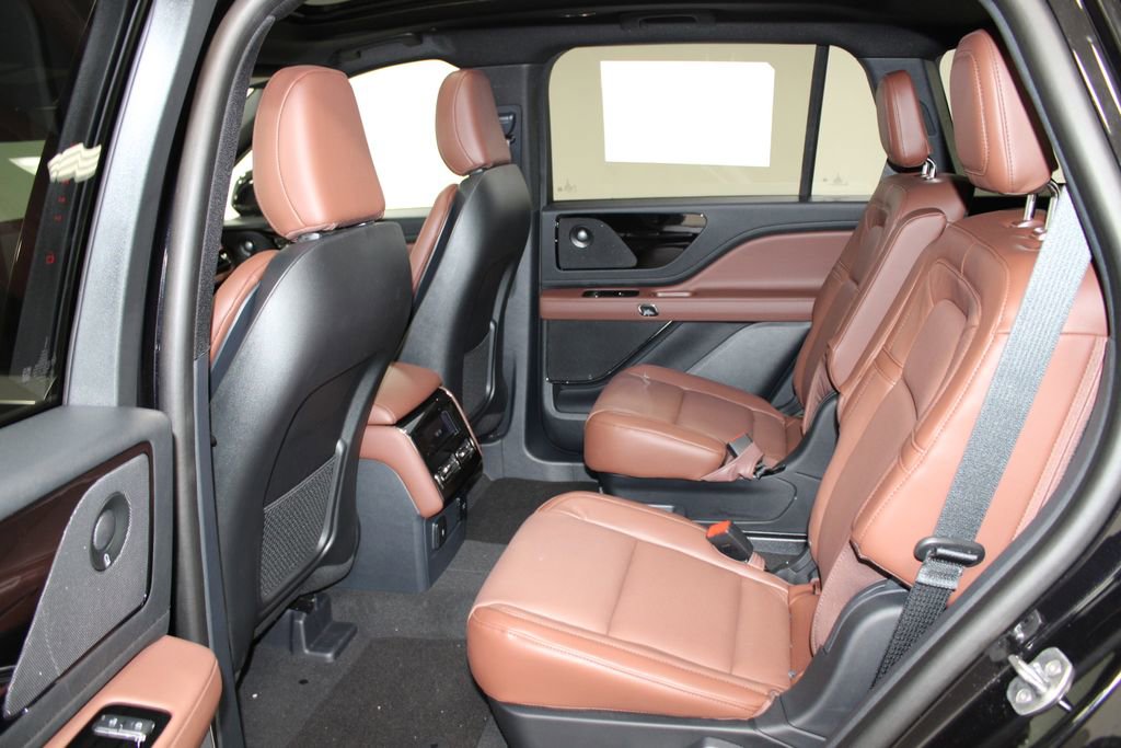 New 2026 Lincoln Aviator Reserve image 25