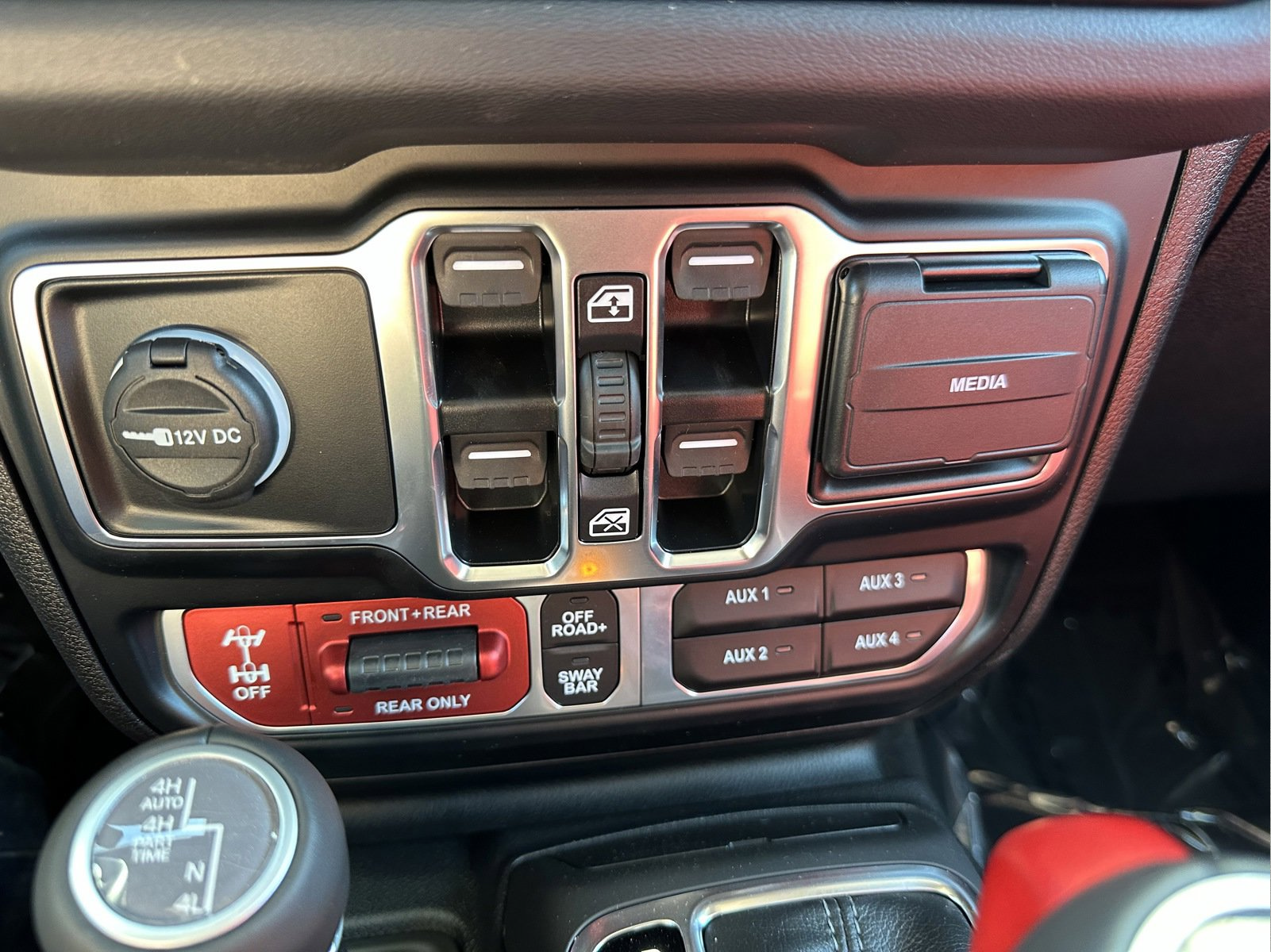 New 2024 Jeep Wrangler Unlimited Rubicon 392 AWD/4WD image 25
