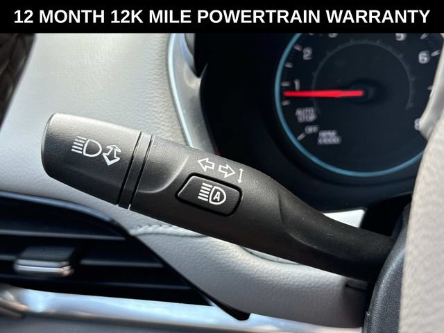 Used 2020 Chevrolet Traverse LT w/ Driver Confidence II Package AWD/4WD image 23