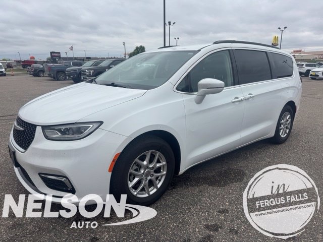 Used 2022 Chrysler Pacifica Touring-L FWD 360° Tour