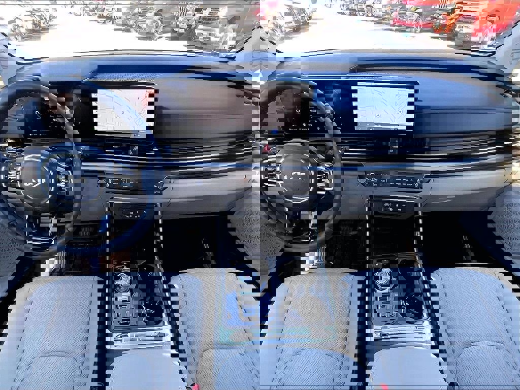 New 2026 Kia Carnival SX image 12