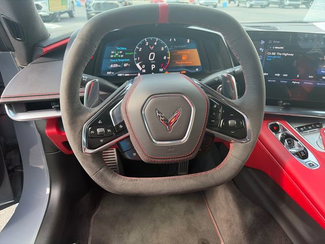 Used 2024 Chevrolet Corvette Stingray Premium Conv w/ Battery Protection Package RWD image 21