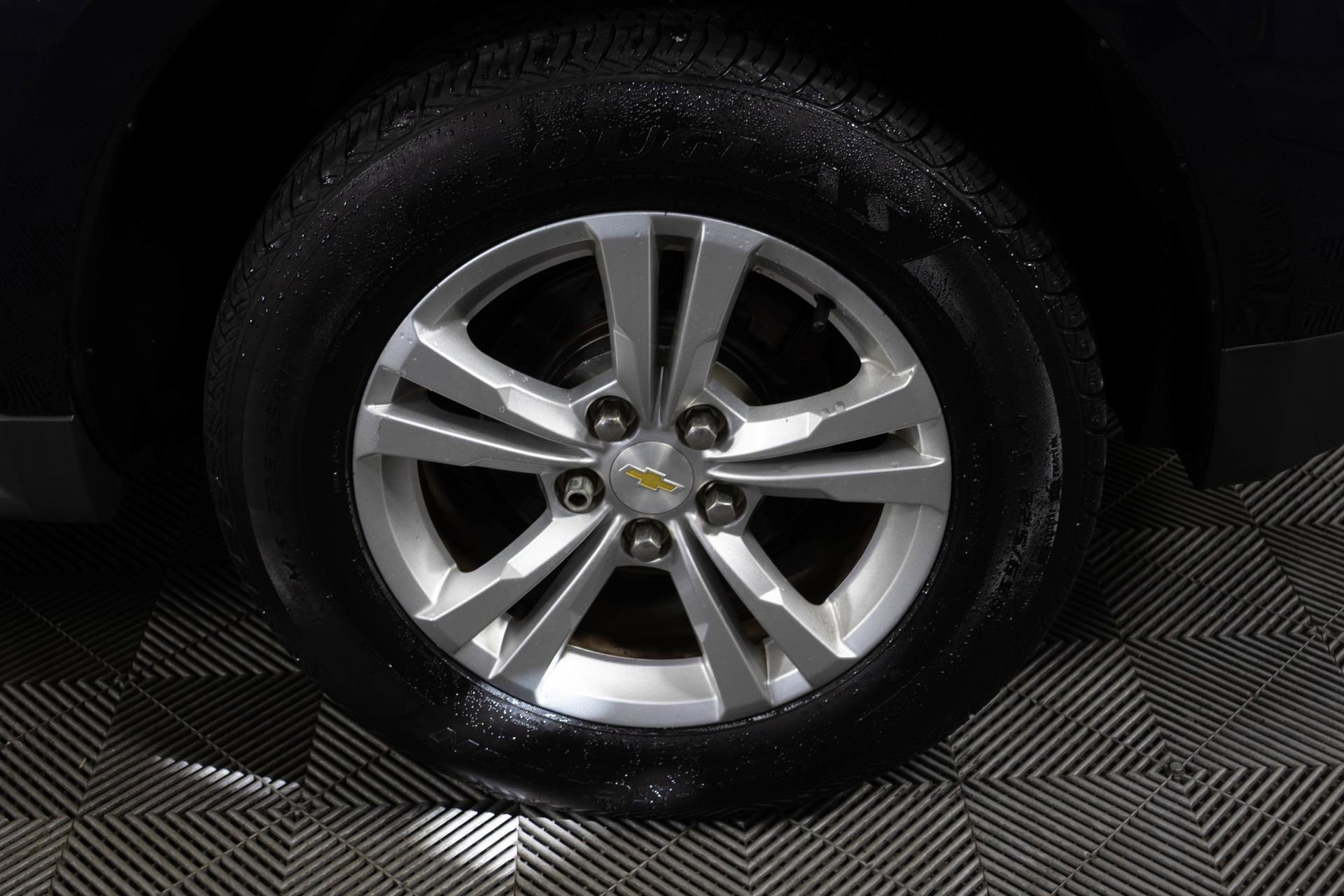 Used 2015 Chevrolet Equinox LS image 43