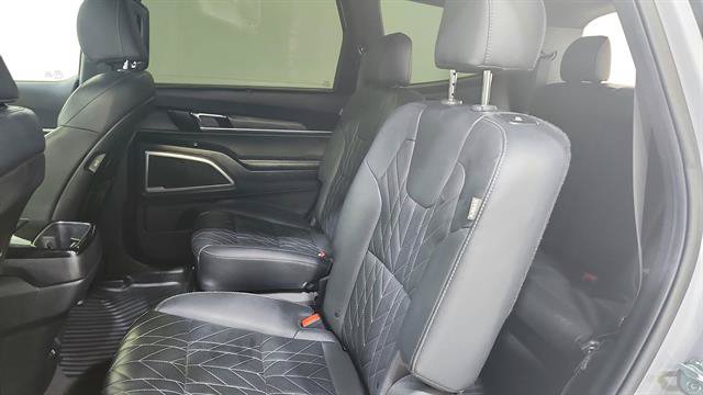 Used 2024 Kia Telluride EX X-Line AWD/4WD image 23