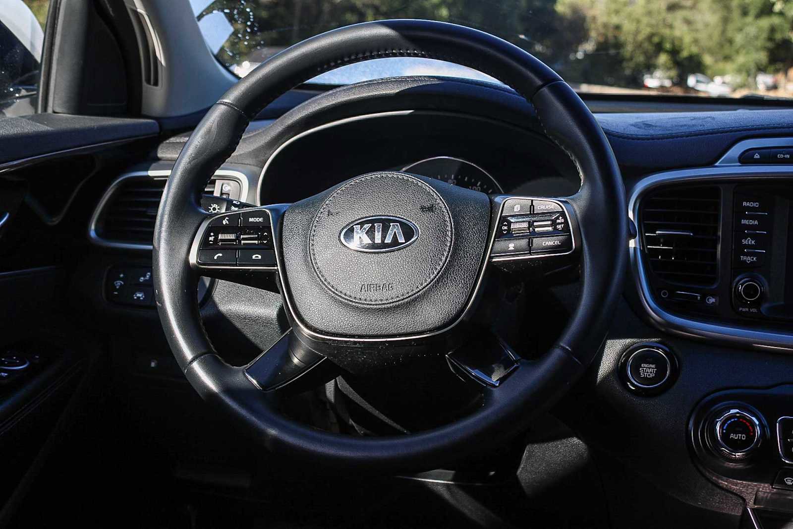 Used 2019 Kia Sorento EX image 15