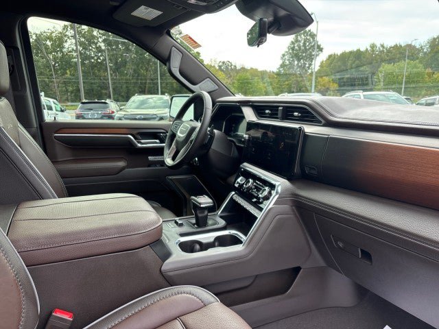 Used 2025 GMC Sierra 1500 Denali w/ Denali Reserve Package AWD/4WD image 48