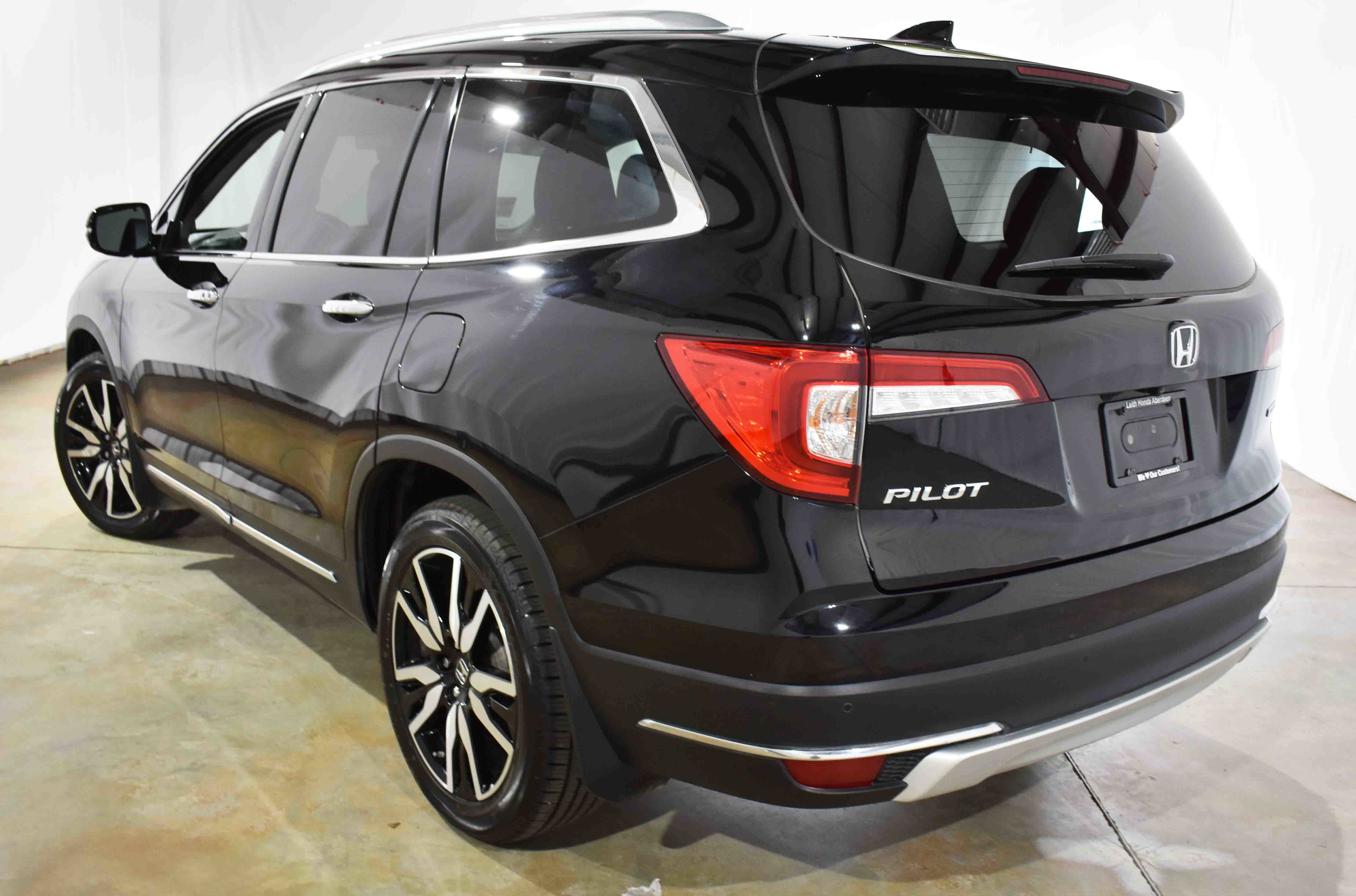 Certified 2021 Honda Pilot Touring image 7